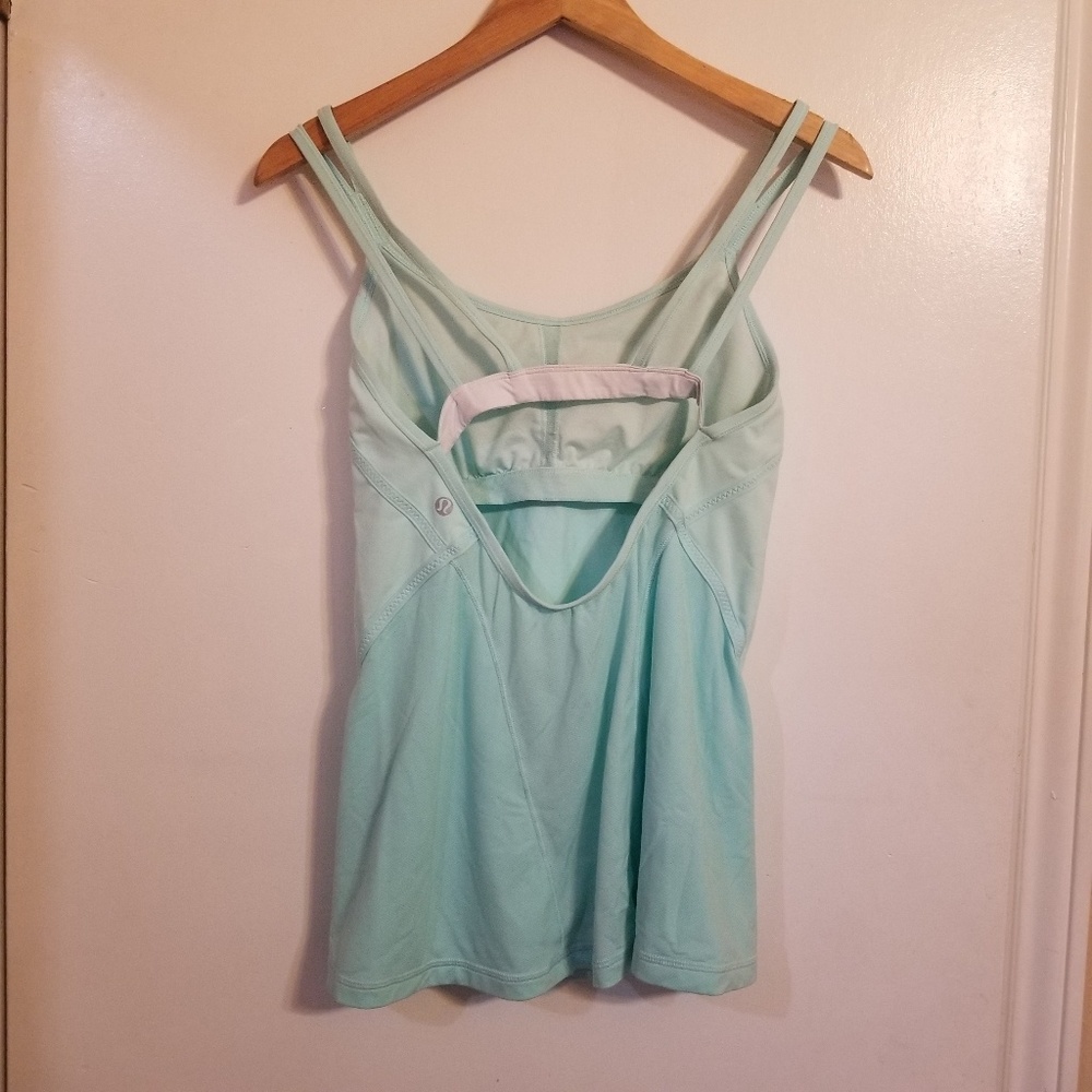 LULULEMON Aqua blue running tank size 8 - Picture 3 of 5